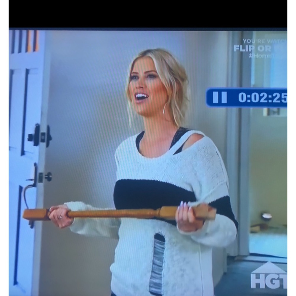 ISO Christina Anstead sweater